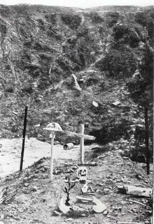 Mine crater at la Boiselle just after the War