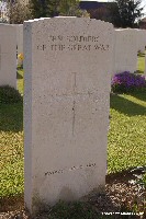 Headstone commemorating ten soldiers of the Great War