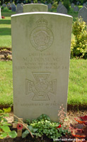 Saint Symphorien Cemetery: the grave of Lieutenant Dease, VC