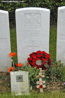 Wilfred Owen's grave at Ors